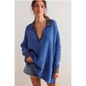 We The Free Women Blue Waffle Knit Henley Top Oversized Raw Hem Sz L Boho Lounge